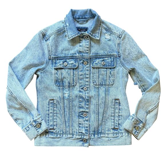 Abercrombie & Fitch Jackets & Blazers - Abercrombie & Fitch Light Acid Wash Distressed Denim Jean Jacket XS